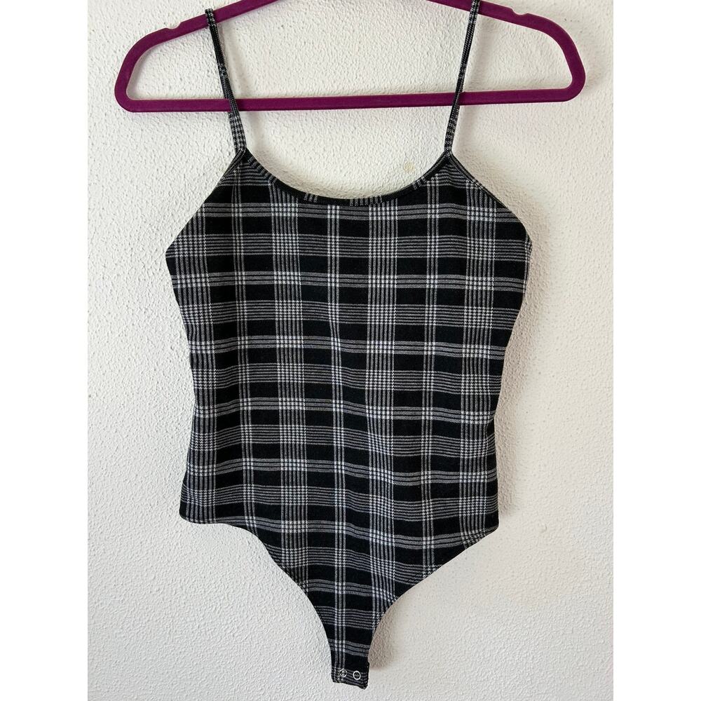 Papaya Y2K Black & White Plaid Bodysuit Sleeveless Snap Bottom
